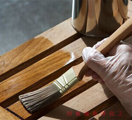 怎樣解決木器漆出現(xiàn)跑油現(xiàn)象？